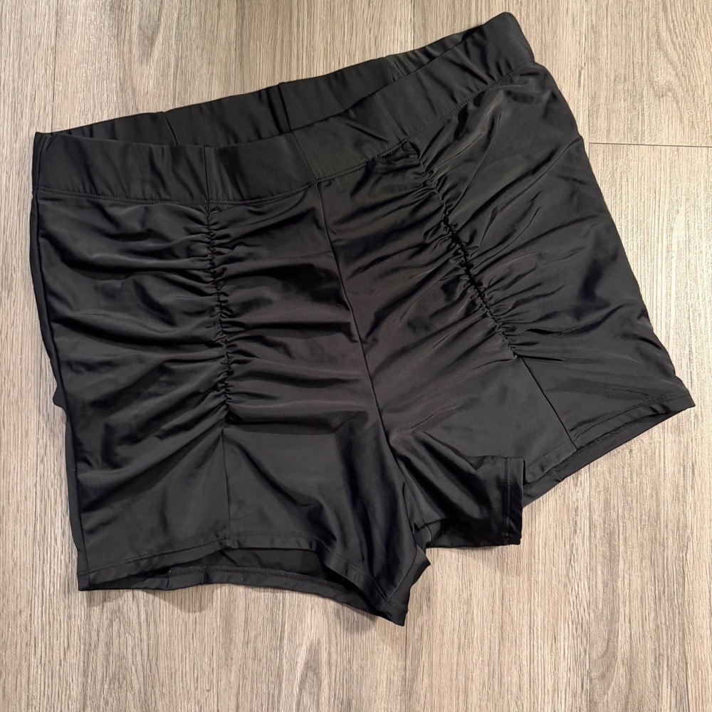 Torrid Ultra High Rise Ruched Swim Short 4" Inseam Black Plus Size 2 2X Lined